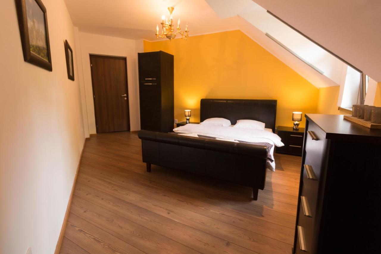 Ferienwohnung Downtown Park Loft Sinaia Exterior foto